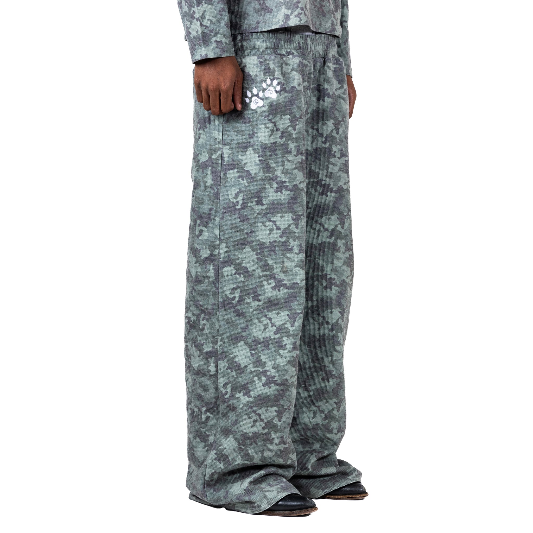 CAMO REVERSIBLE SWEATPANT